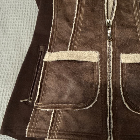 Kuhl Women's Dani Sherpa Vest size Medium in Brown - Picture 6 of 12